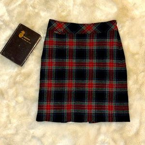 Vintage L.L. Bean Plaid Wool Pencil Skirt in Size 8